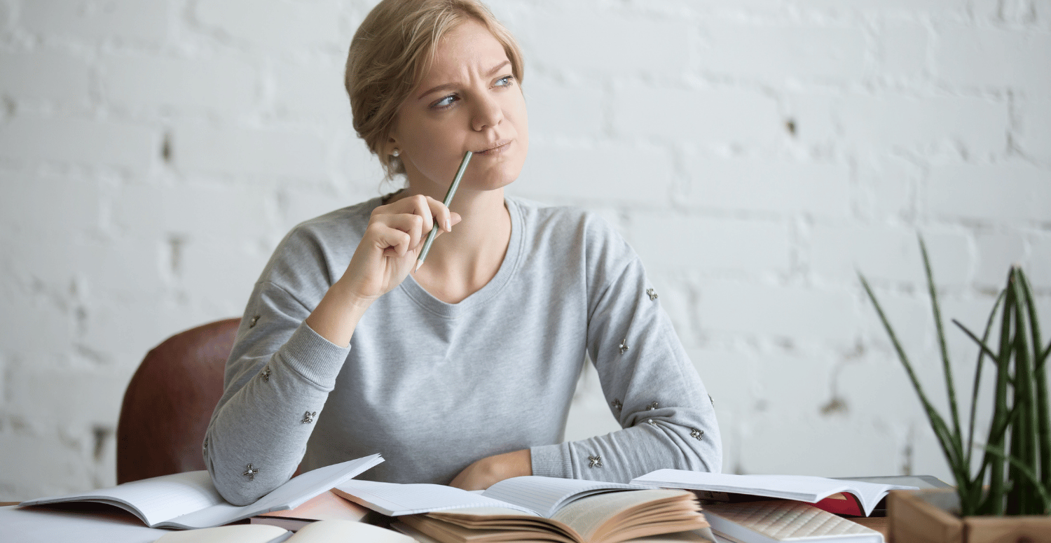 Pourquoi on oublie ce qu’on apprend ? Nos stratégies pour des progrès à long terme